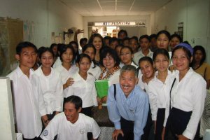 2002-11-05 Cambodia Computer School