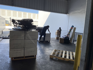 2023-10-28-warehouse-4