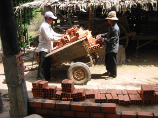 2005-08-17-Cambodia Rebuilding at Doung Khpos Village