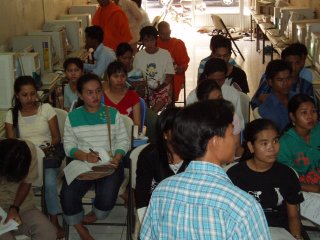 2006-10-28 Cambodia Computer School 