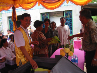 sewing-students-graduates-79