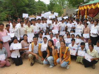 sewing-students-graduates-83