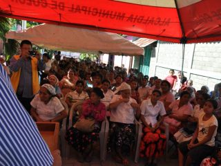 14940_10152035981351992_2137947795_n