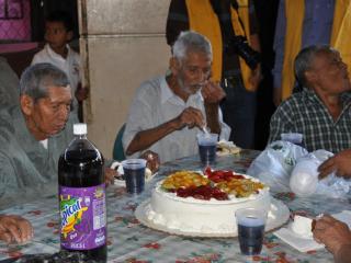 23392_10152035985956992_270253215_n