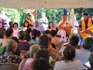 32153_10152035982751992_242328212_n