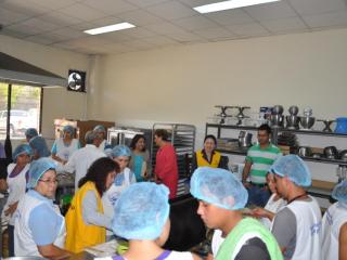 391922_10152035967966992_101812108_n