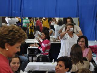 46797_10152035952366992_142879185_n