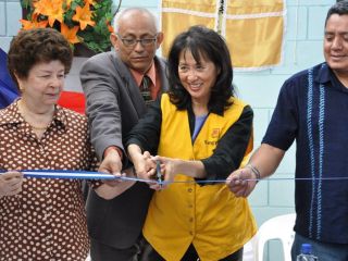 556118_10152049928941992_1083076971_n