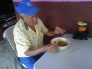 479986_621899591159199_508887954_n