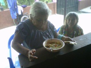 554969_622050524477439_1727965130_n