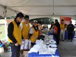 532132_10152599766316992_1206854582_n