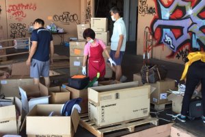 2017-07-29-Loading Container to El Salvador