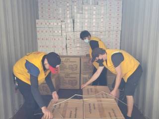 2020-11-21-loading-2