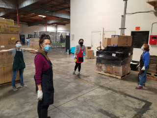 5302020-prepare-container-to-marshall-islands_200530_0012