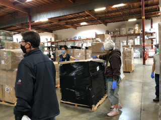 2021 6/27 Loading Container to Sri Lanka