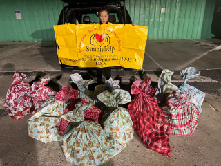 1_2023-01-24-gifts-for-homeless-1