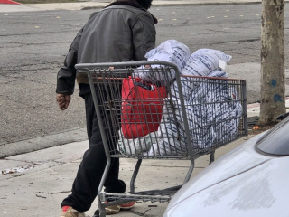 2024 4/1 Gifts For Homeless