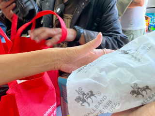 2025-10-04-charity-distribution-5