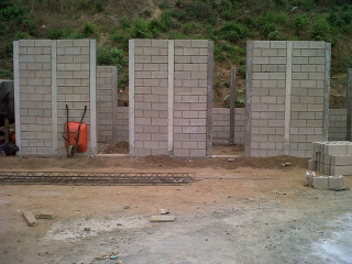 img00022-20120219-1554