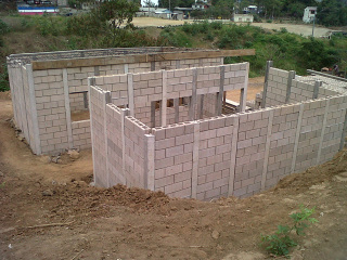 img00040-20120219-1601