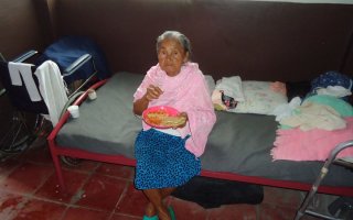 2010-10-18 Center for Homeless Elderly, Cojutepeque, El Salvador