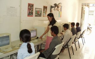2004-01-18 Cambodia Computer School