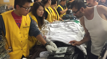 2017 10/28 LA men\'s shelter distribution