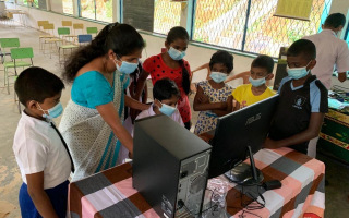 2022 3/10 Computer School in Sri  Lanka