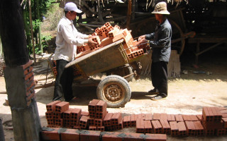 2005-08-17 Cambodia Rebuilding At Doung Khpos Village