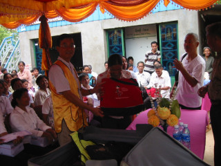 sewing-students-graduates-72