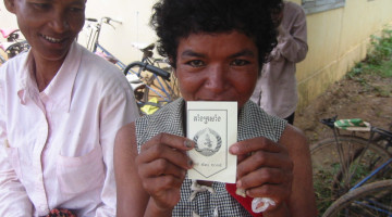 2008-08-19 Cambodia Distribution