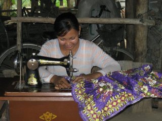 37300_411323992490_5764484_n