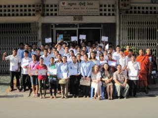 37300_411323997490_8356183_n