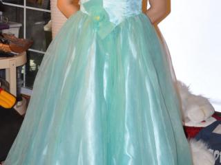 375286_10150478417801992_351758027_n