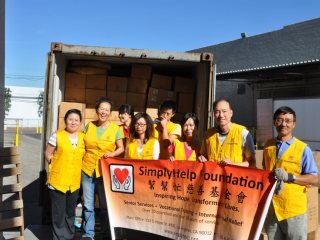 559368_10151882832341992_1066892318_n