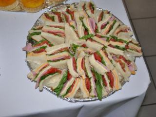 18492_10152035975786992_779350635_n