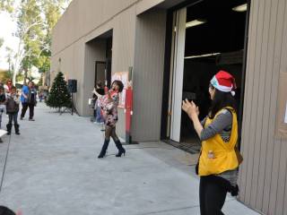 1458703_10152599768226992_1544634895_n