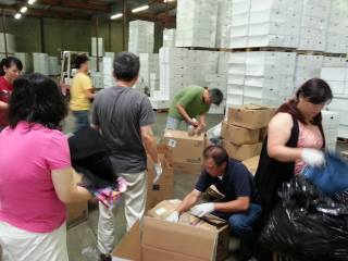 181269_10152226419771992_1906353559_n