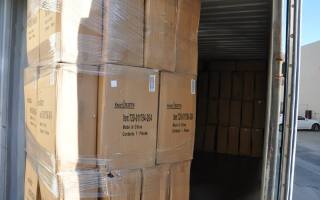 2014-01-26-Loading Container to El Salvador