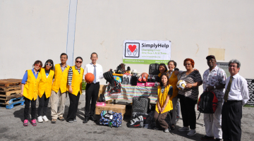 2015-03-14 loading container to Belize