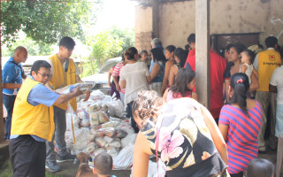 2015-11 Zaraoza Distribution in El Salvador