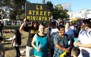 2016 8/7 La Street Ministry\'s Help