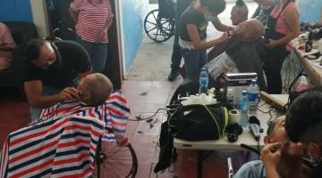 2020 10/15 A happy day in senior centers