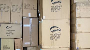2021 4/8 Container to Nauru