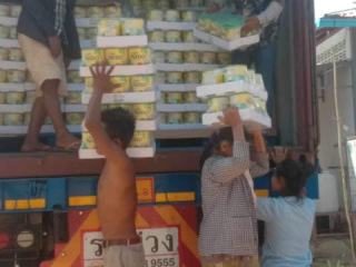 2024-02-24-container-arrival-2