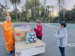 2024-12-14-charity-donate-2