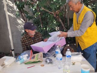 2025-01-17-charity-donate-2