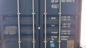 2025 8/22 Loading Container