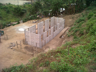 img00043-20120219-1602